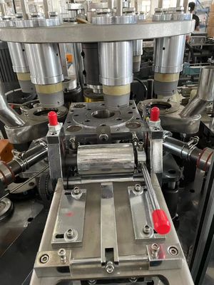 Производители Одноразовые бумажные чашки изготавливающие машины Автоматическая бумажная кофеварка Формирующая машина с 100-110 шт/мин
