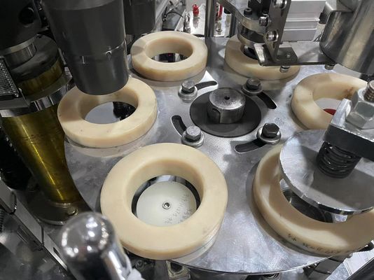 Машины для переработки бумажных слоев типа 2-16 унций Полностью автоматическая машина для изготовления бумажных чашек с индивидуальным обслуживанием
