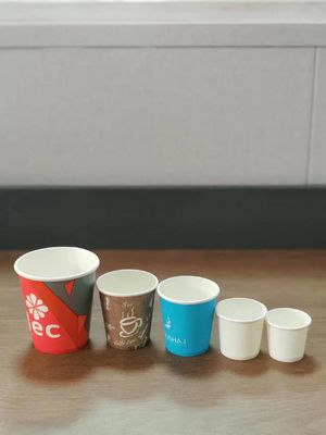 Yongbo одноразовые бумажные кофеварки изготовления машины Производственная линия с бумагой складывающей машины и 120-150 штук / м скорость